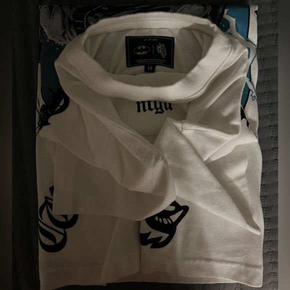 KNIGHT FALL "PREMIUM" OVERSIZED TEE  IN WHITE - Picture 8 of 8